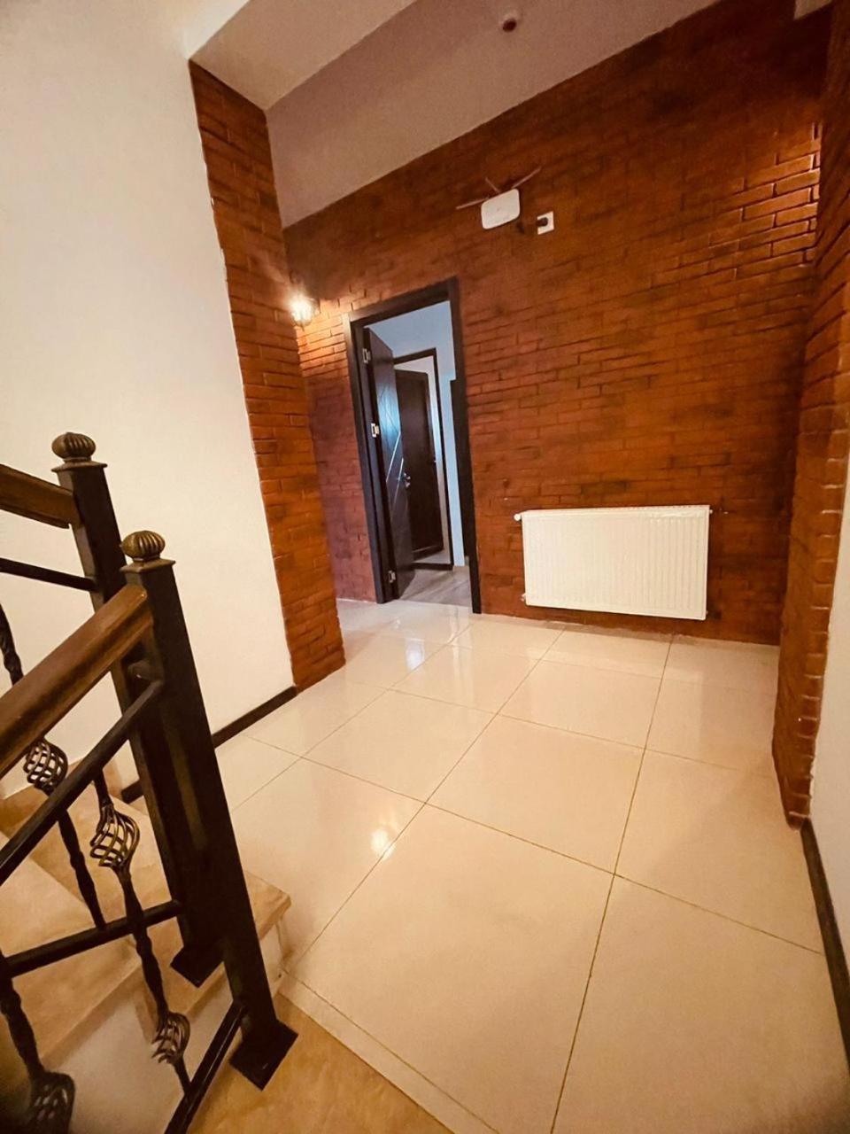 Myfamily Hotel Tbilisi Ngoại thất bức ảnh